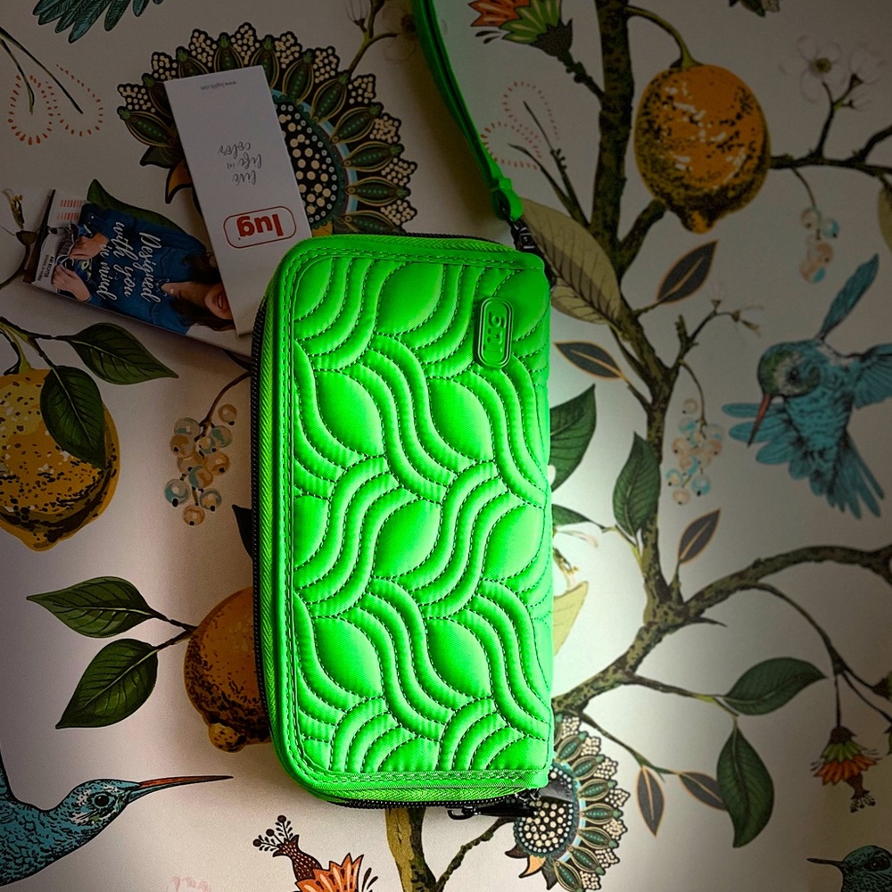Lug Splits XL wallet- Lime